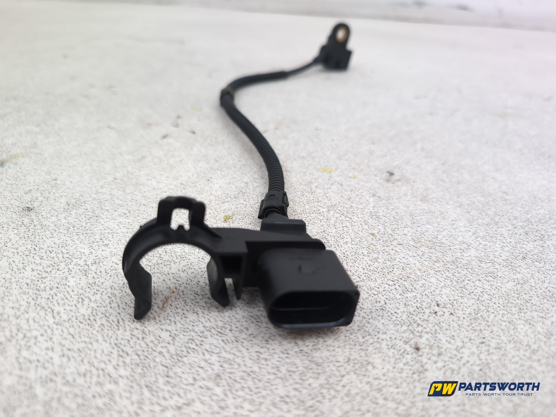 Audi A1 Contrast Edition Tdi E-Class W212 1.6l Diesel Camshaft Position Sensor - photo 5