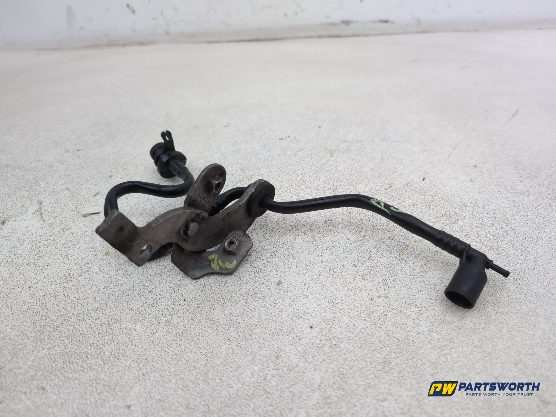 Audi A1 Contrast Edition Tdi Air Intake Manifold Pipe 6r0612041 2008-2012 - photo 5