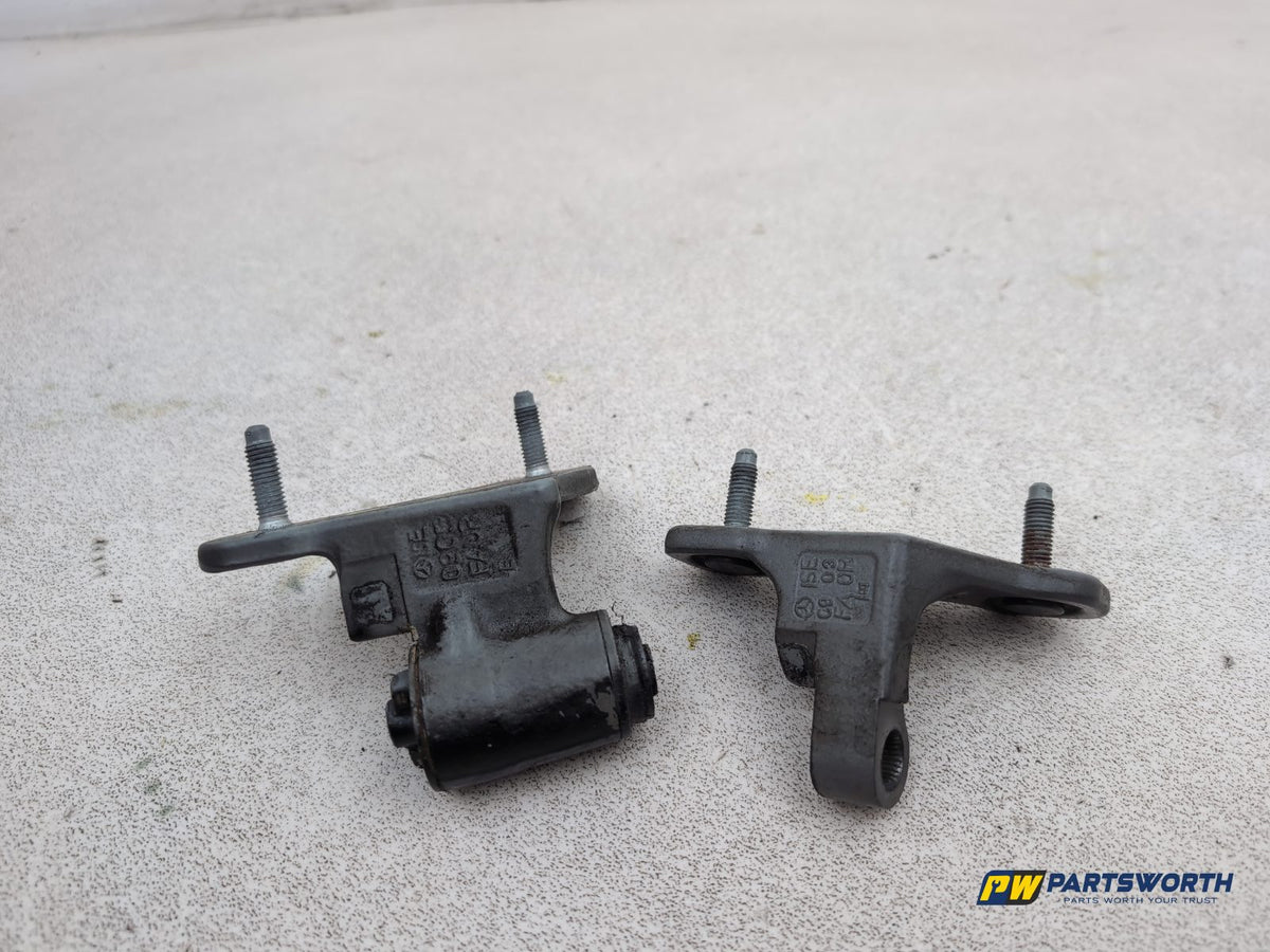 RH Front Door Hinge Pair  5