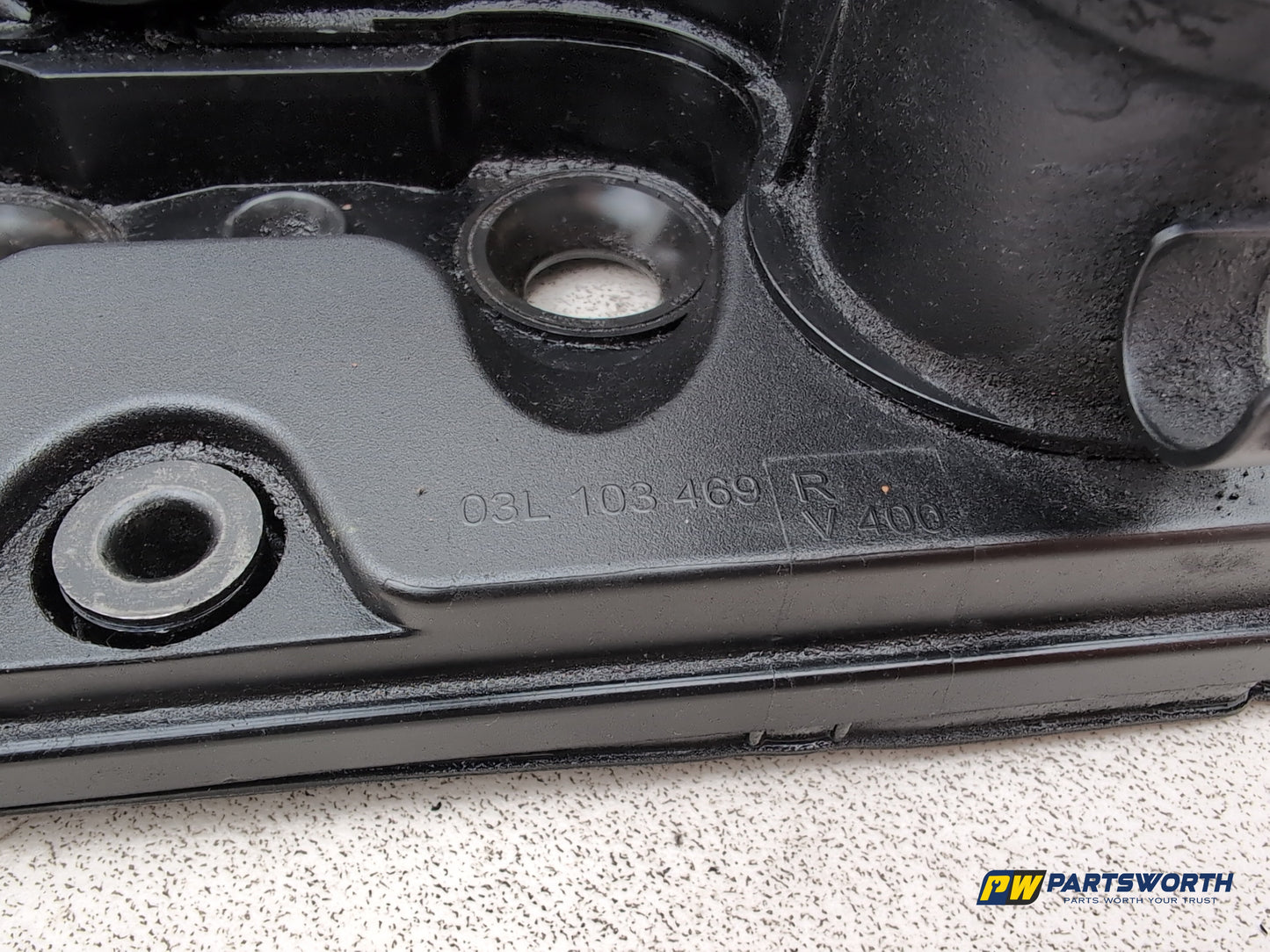 Audi A1 Contrast Edition Tdi 1.6l Diesel Engine Rocker Cover 03l103469r - photo 5