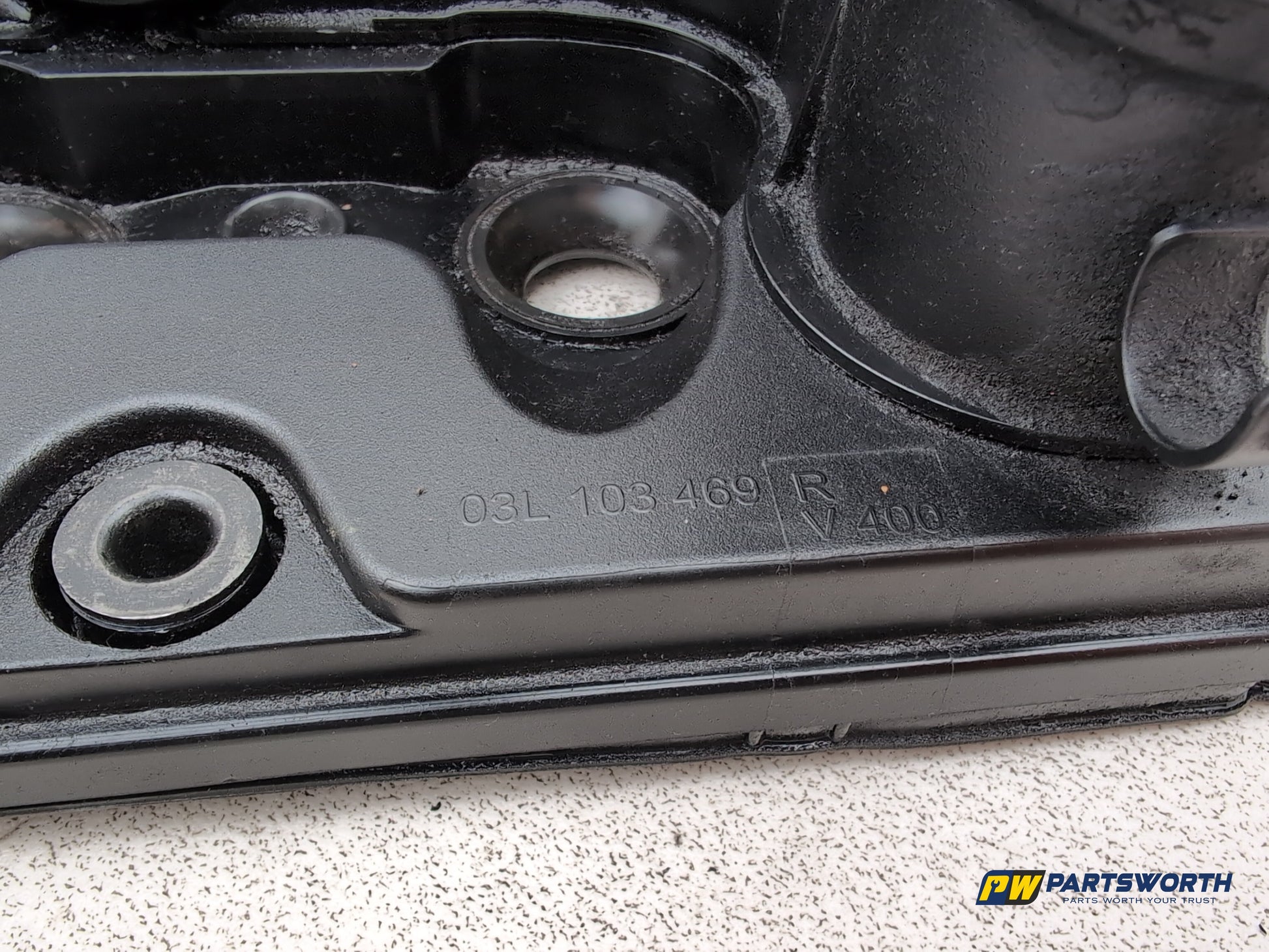 Audi A1 Contrast Edition Tdi 1.6l Diesel Engine Rocker Cover 03l103469r - photo 5
