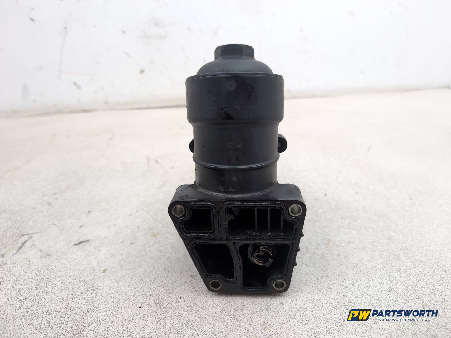 Audi A1 Contrast Edition 1.6l Diesel Oil Filter Housing And Cooler 03l117021c - photo 5