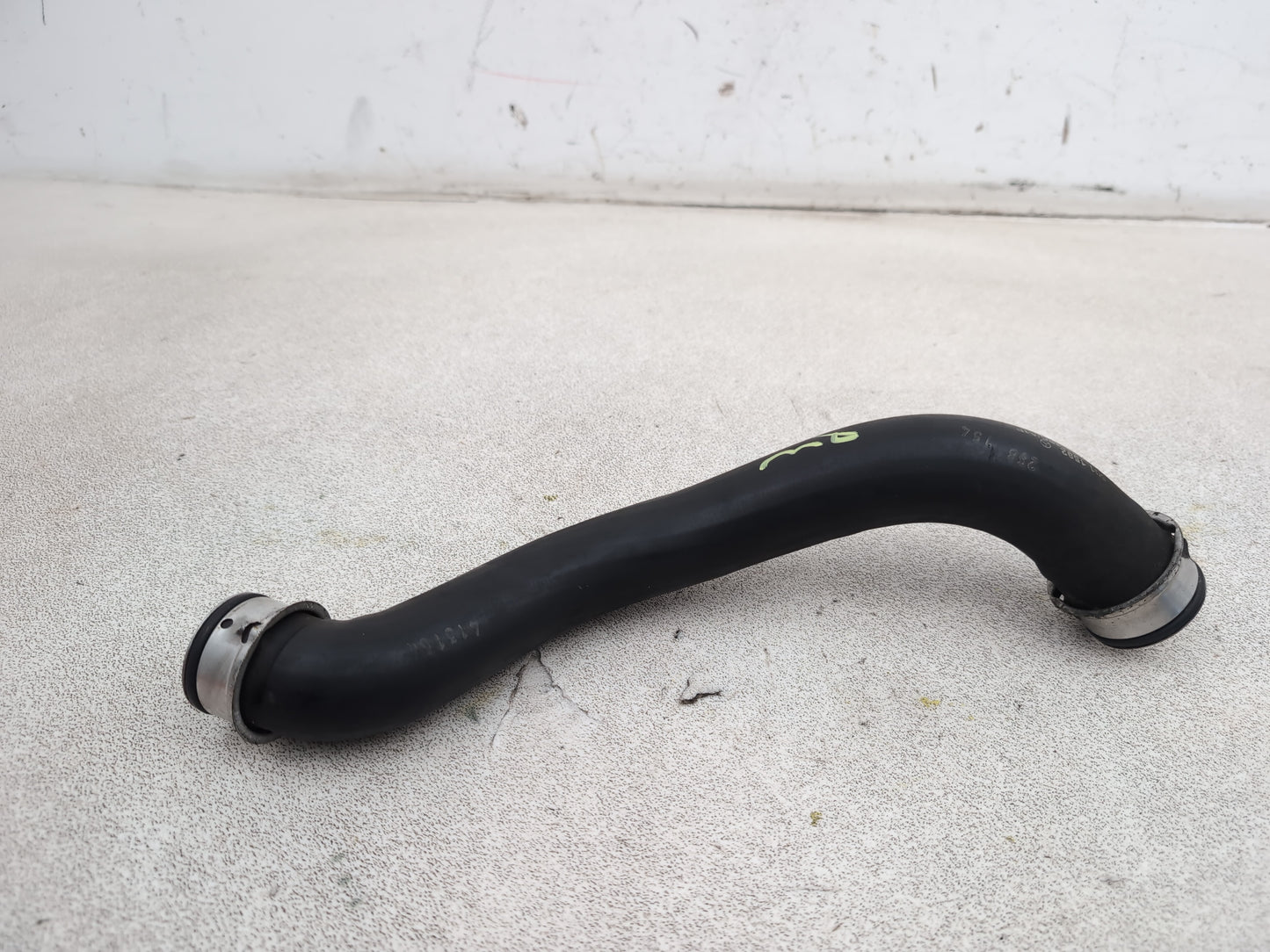 Mercedes-Benz E220 W212 Water Pipe Coolant Hose Engine Cooling A2045011582 - photo 5