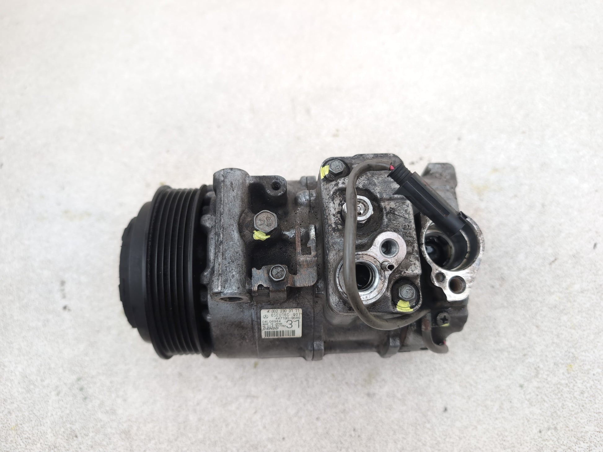 Mercedes-Benz E220 W212 Air Conditioning Compressor Pump A0022303111 - photo 5