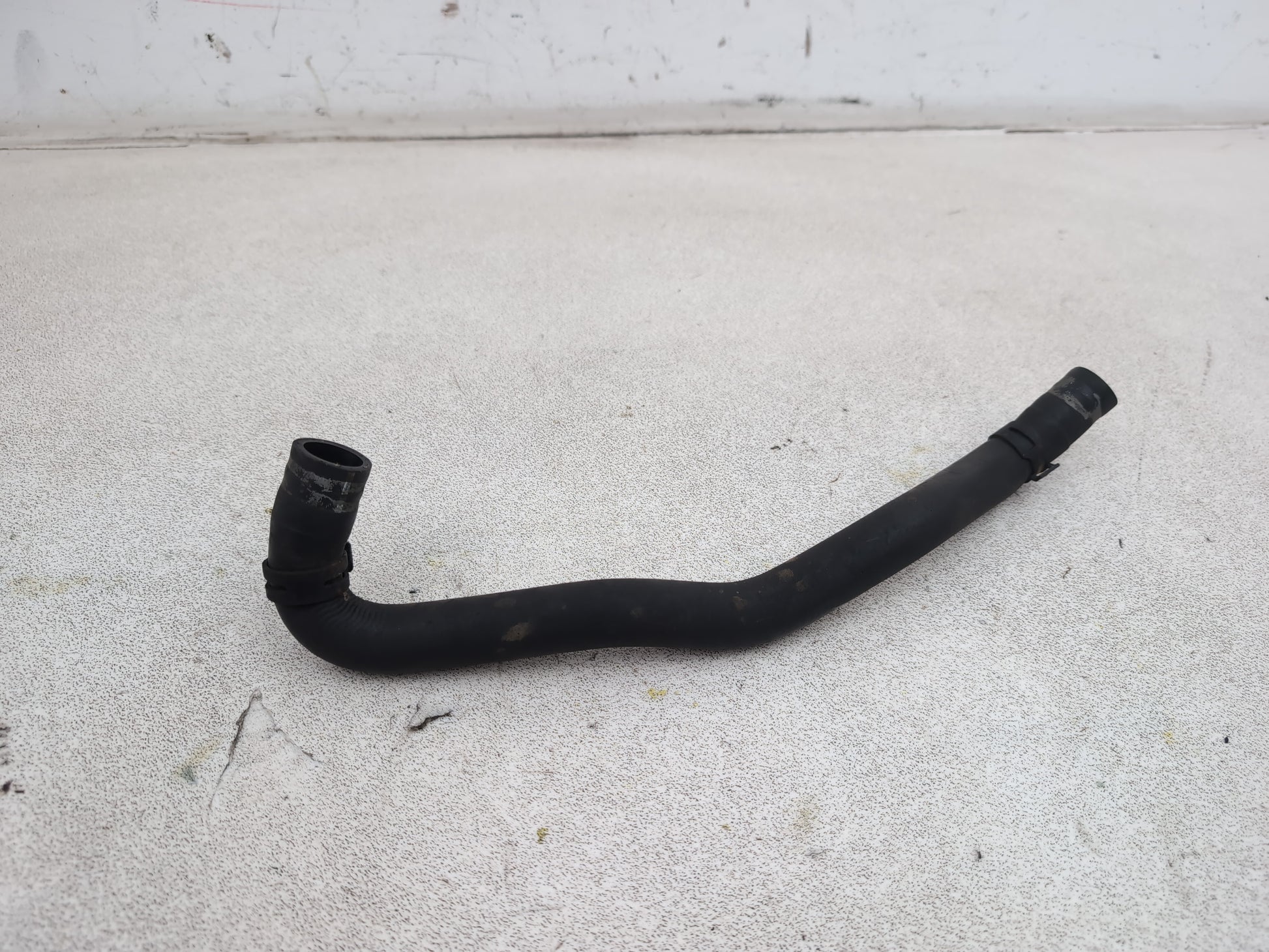 Mercedes-Benz E220 W212 Water Pipe Engine Cooling Coolant Hose Line A2128301896 - photo 5