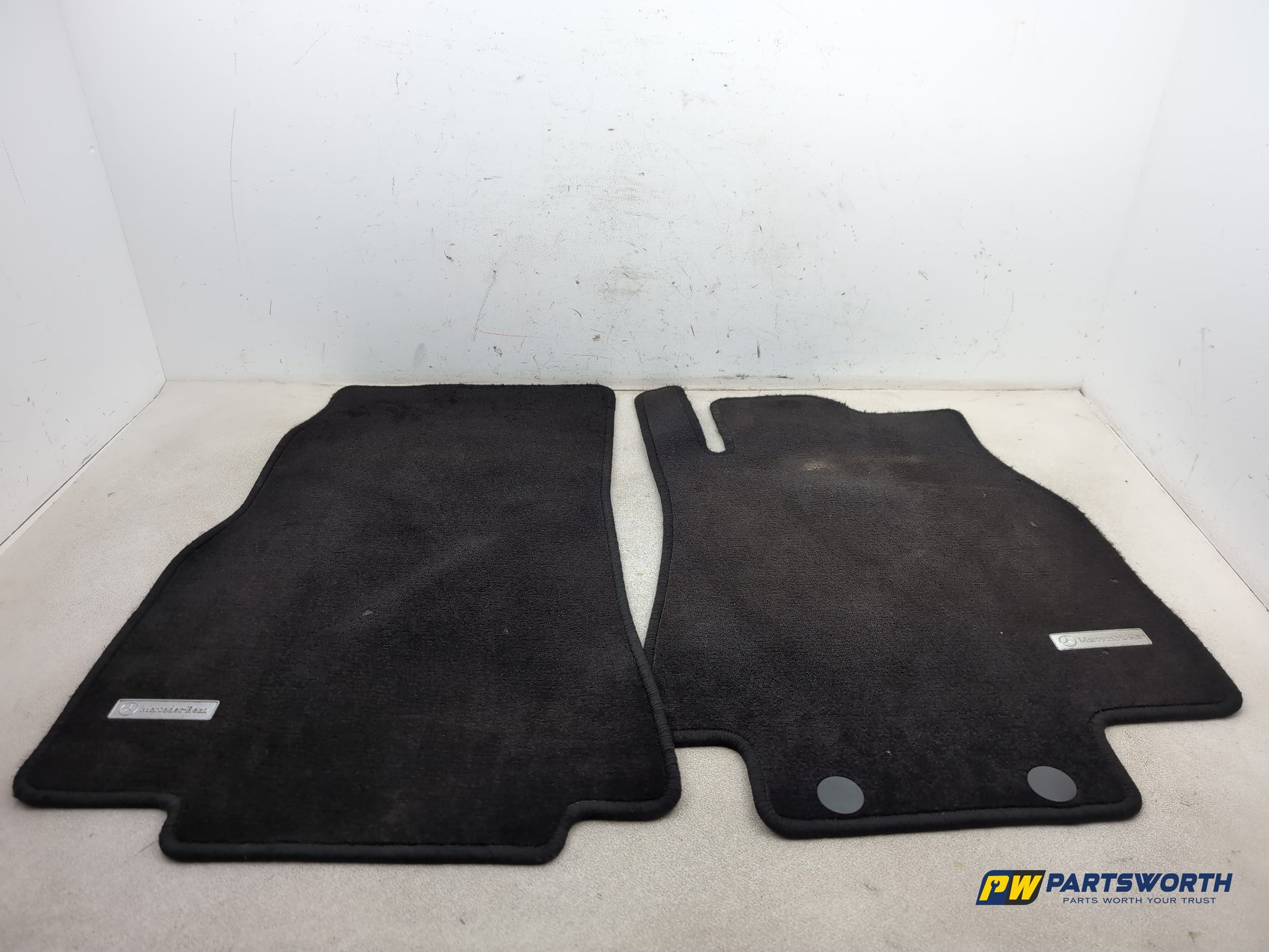 Mercedes-Benz E220 E-Class W212 Set Mat Carpet Front And Rear Black - photo 5