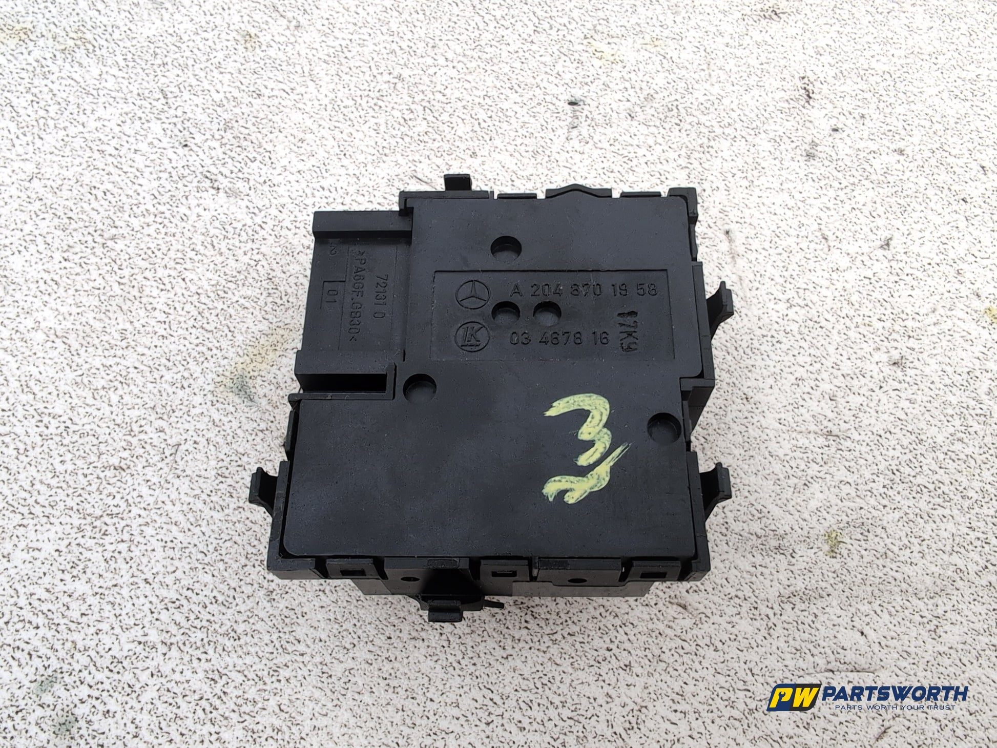 Mercedes-Benz E220 E-Class W212 Front Right Seat Control Switch A2048701958 - photo 5