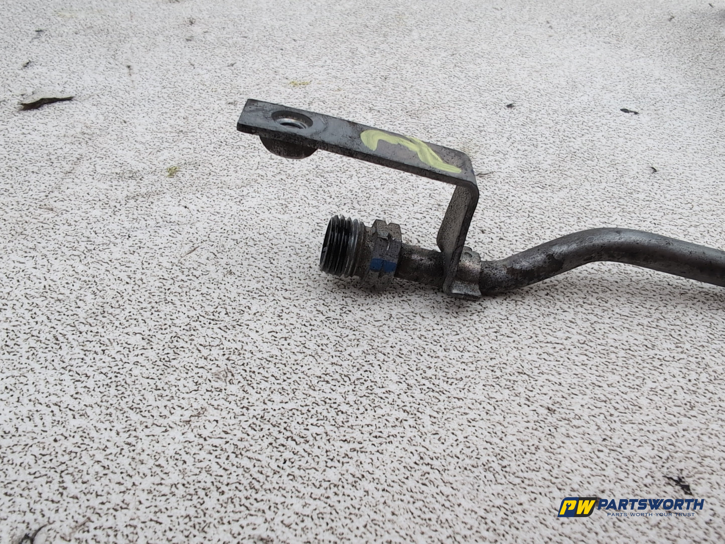 Mercedes-Benz E220 E-Class W212 Turbocharger Oil Pipe Line A6511800320 2009-2016 - photo 5