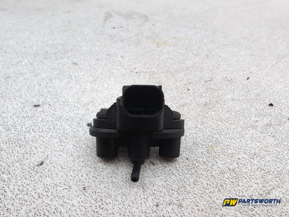 Mercedes-Benz E220 E-Class W212 Pressure Sensor Intake Manifold A0061531628 - photo 5