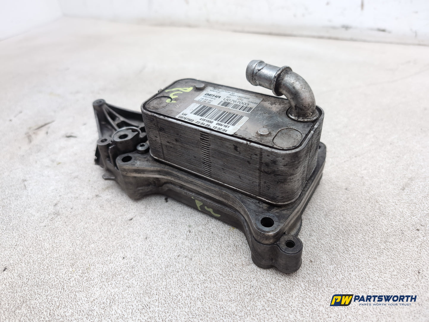 Mercedes-Benz E220 E-Class W212 Engine Oil Cooler A6511800865 2009-2016 - photo 5