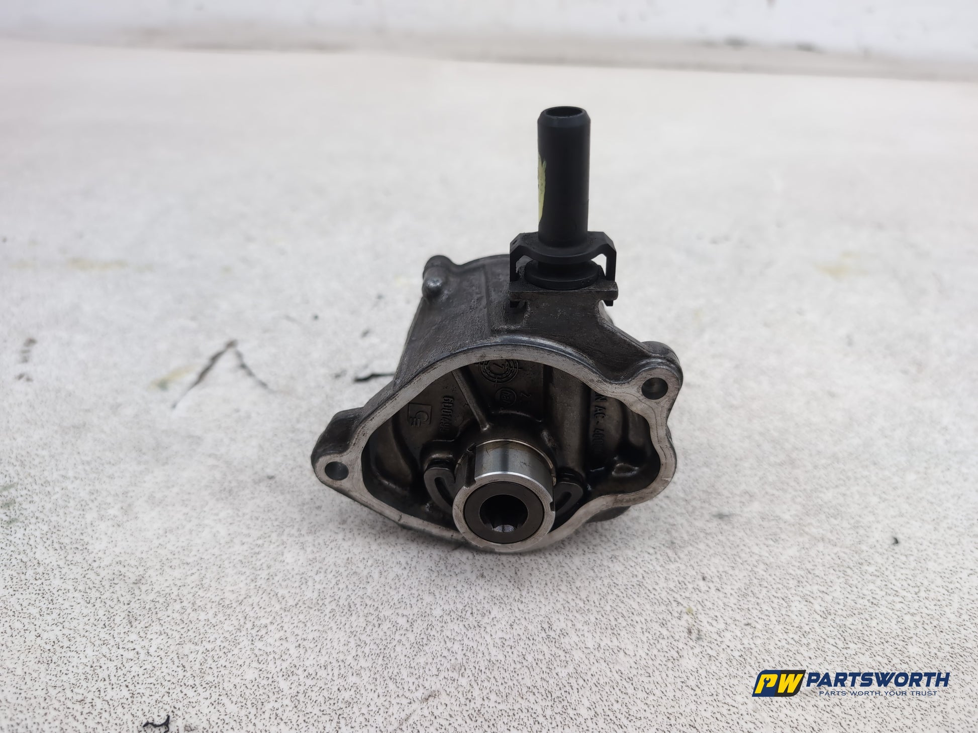 Mercedes-Benz E220 E-Class W212 2.1l Diesel Vacuum Pump A6512300165 2009-2016 - photo 5