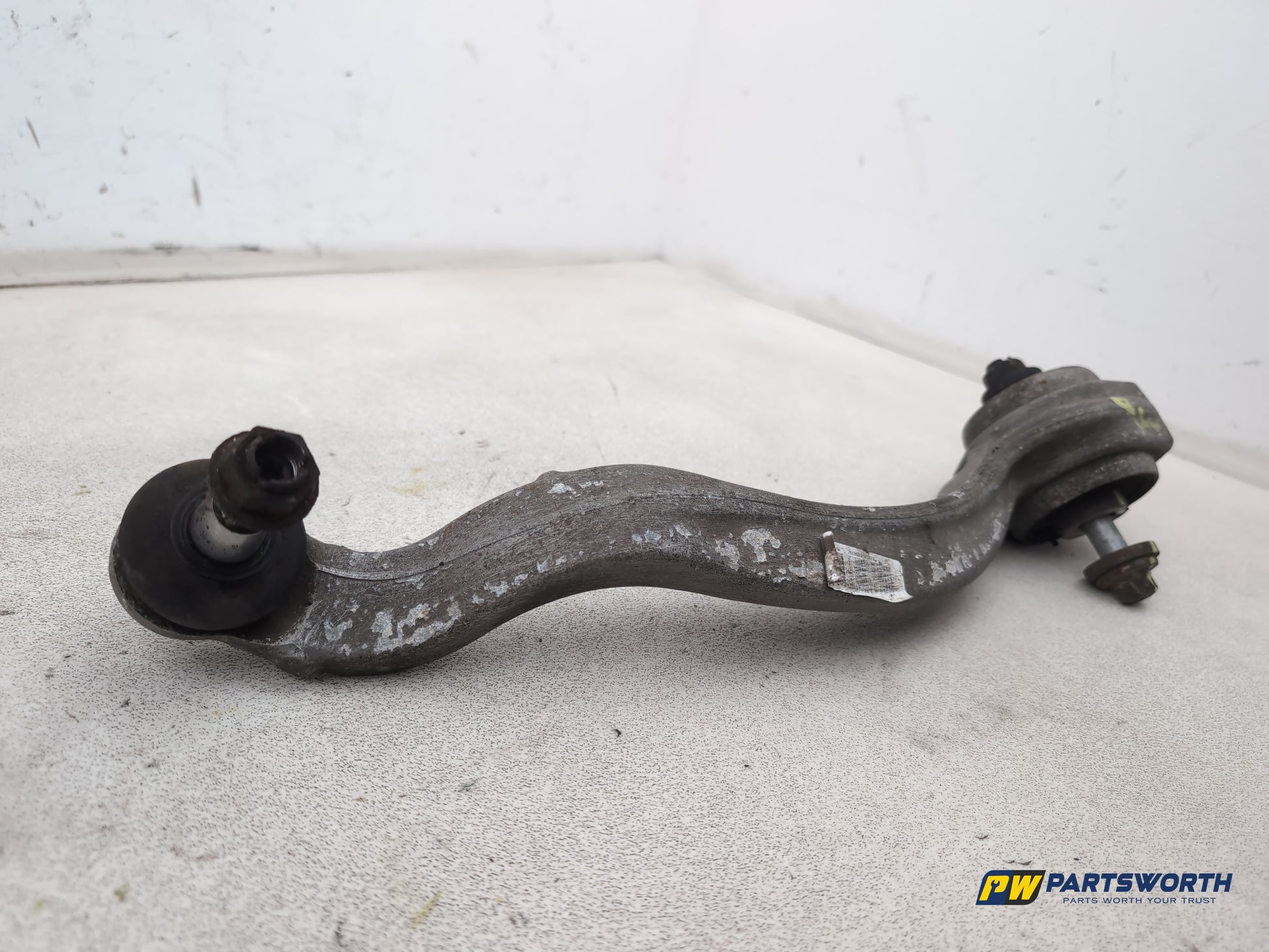Mercedes-Benz E220 E-Class W212 Lower Arm Wishbone Front Left Side 2009-2013 - photo 5