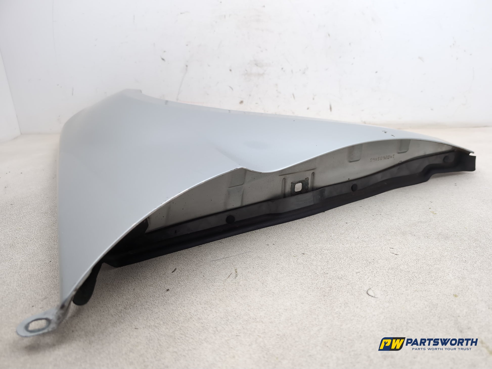 Wing Front RH 11