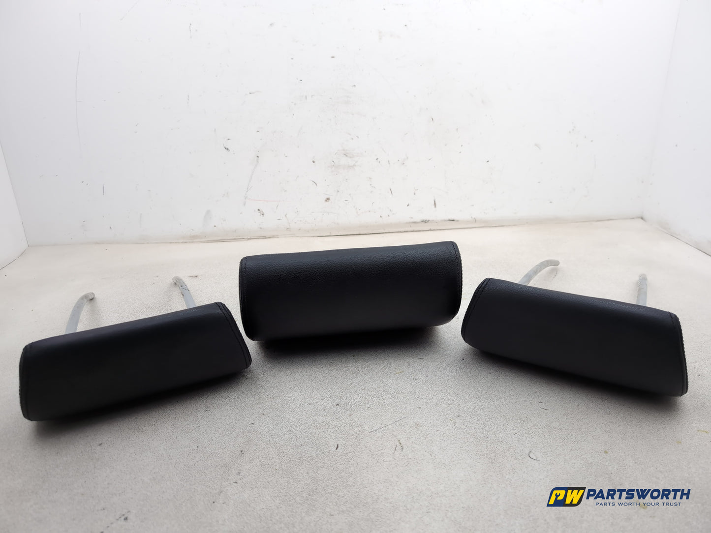 Mercedes-Benz B200 B-Class W245 Rear Headrest Set 2005-2011 - photo 5