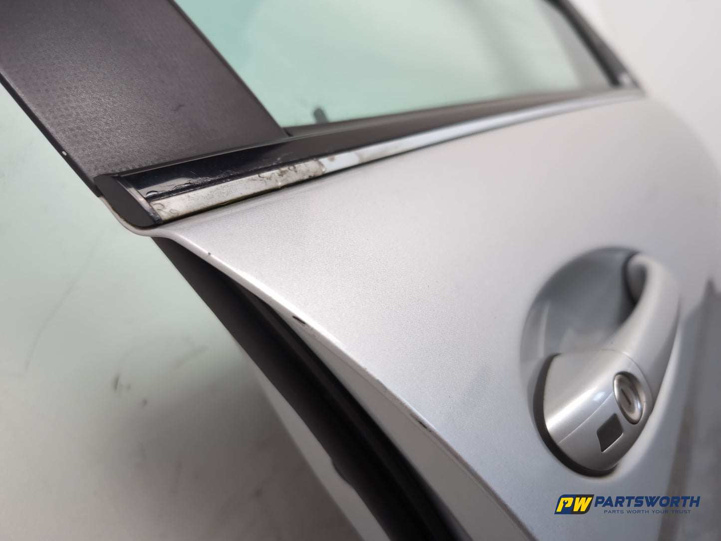 Door Front RH 5