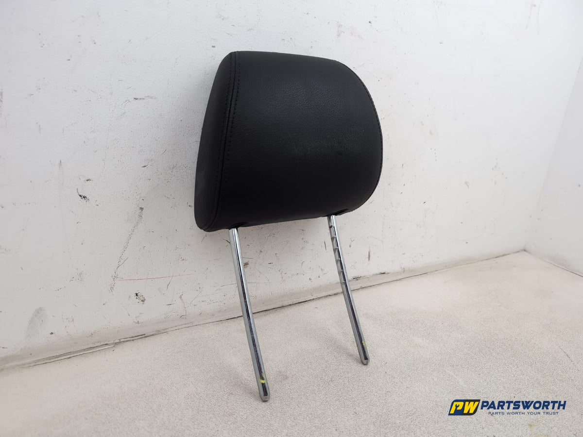 Rear Headrest 5