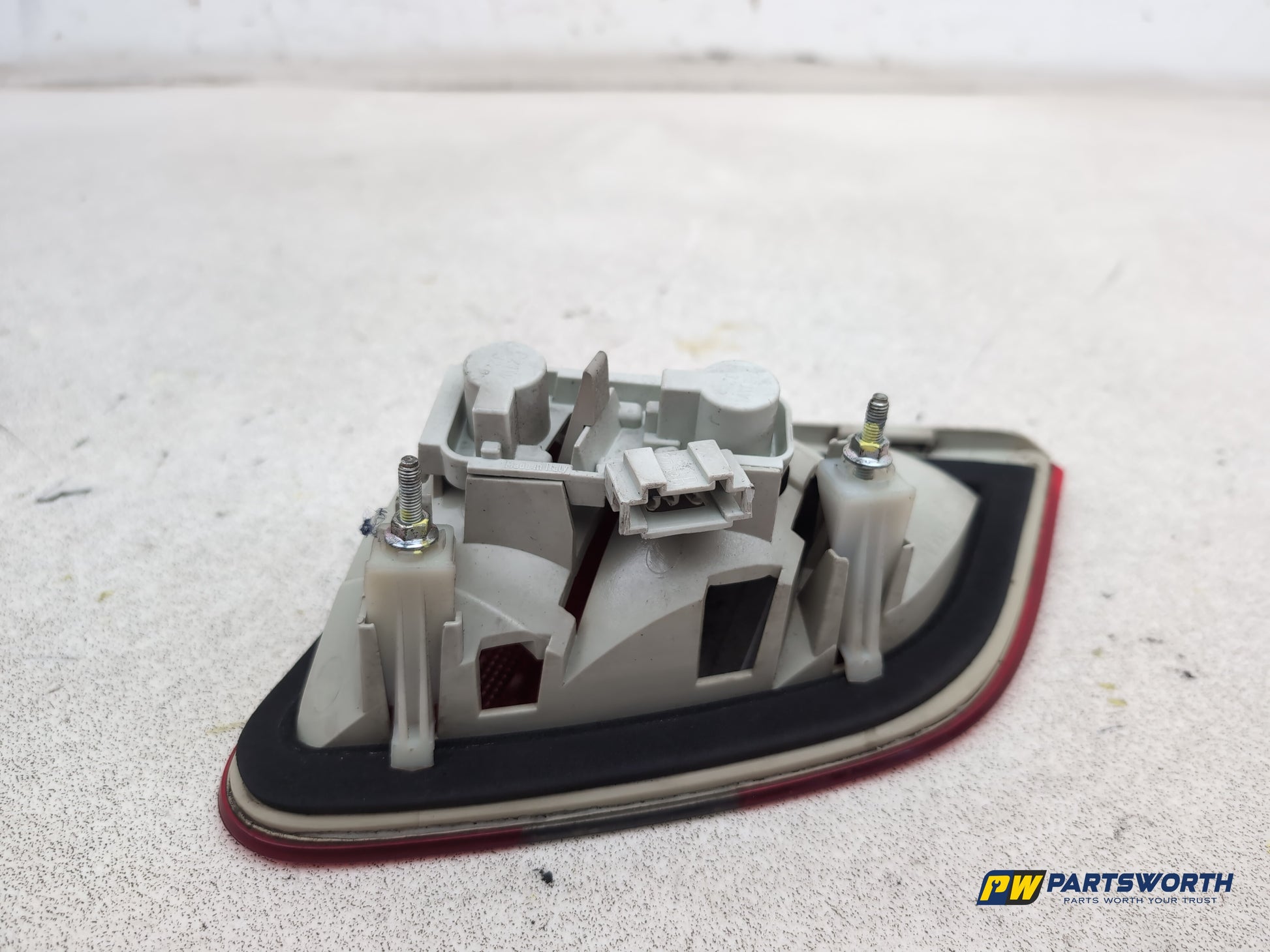 Mercedes-Benz B200 B-Class W245 Lamp Assembly Rear Inner Rh Driver Side - photo 5
