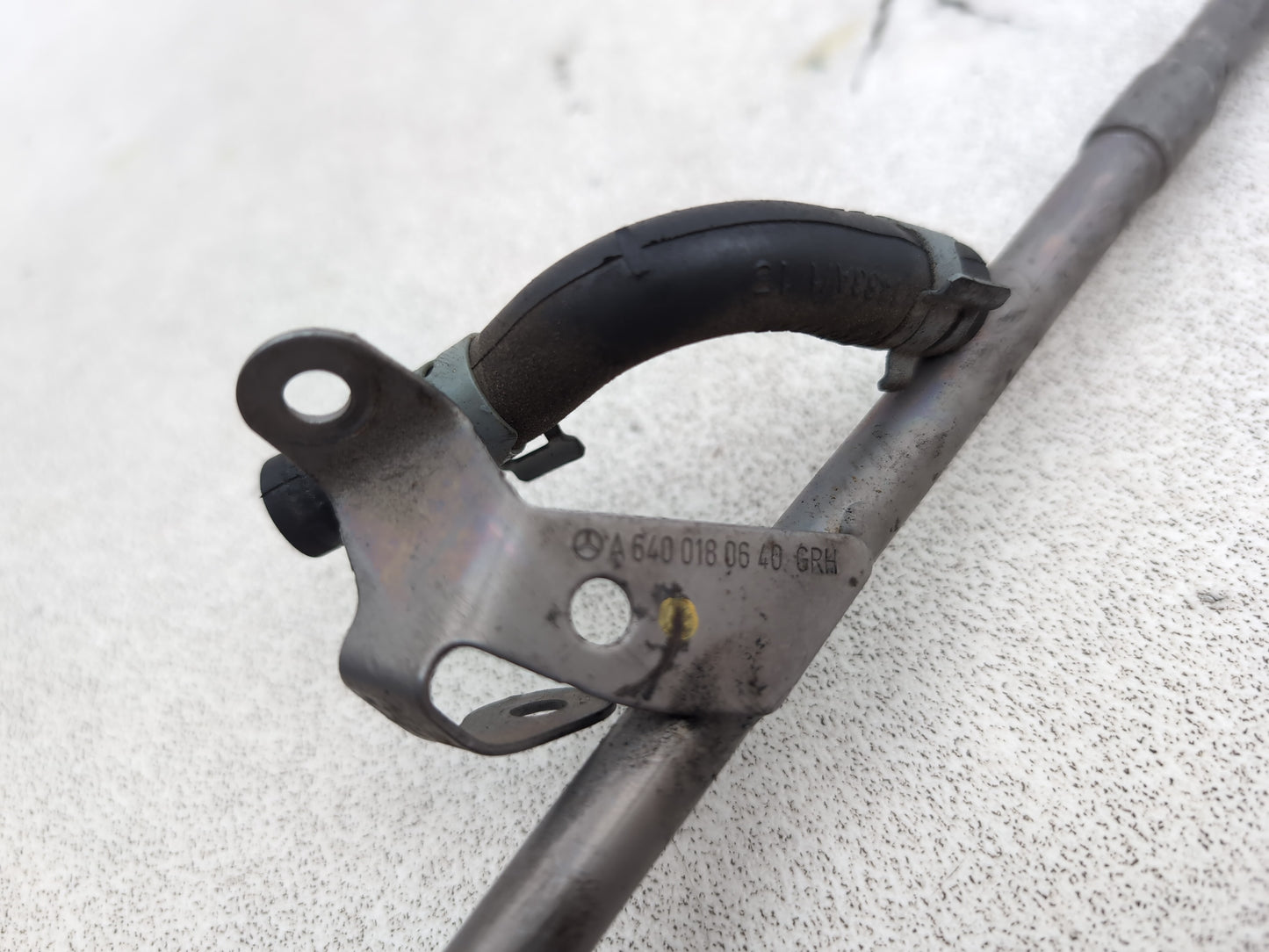 Mercedes-Benz B200 B-Class W245 2.0l Diesel Oil Level Dipstick And Pipe - photo 5