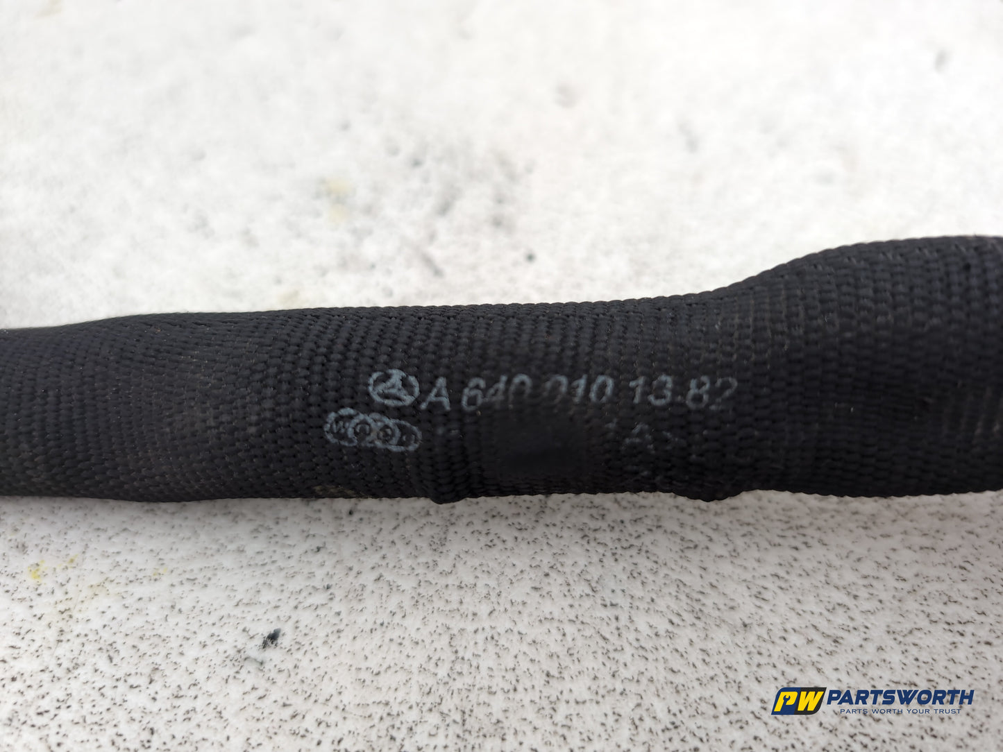 Mercedes-Benz B200 B-Class W245 2.0l Diesel Water Coolant Pipe A6400101382 - photo 5