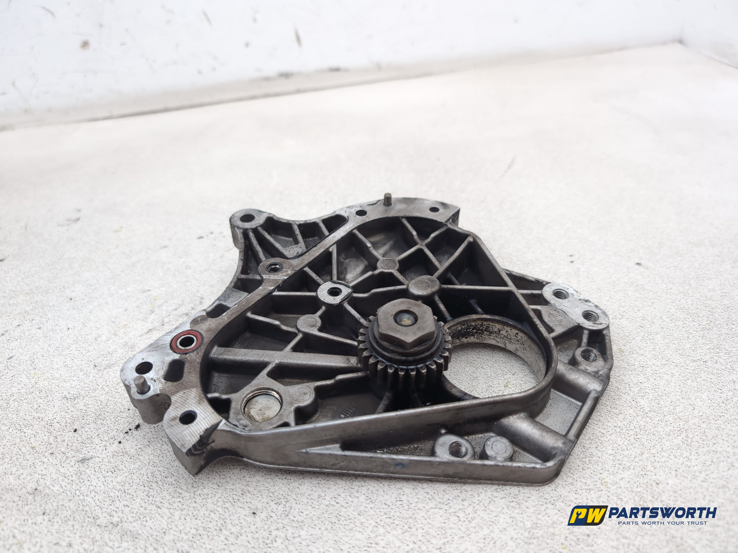 Mercedes-Benz B200 B-Class W245 2.0l Diesel Engine End Plate Cover A6400102335 - photo 5