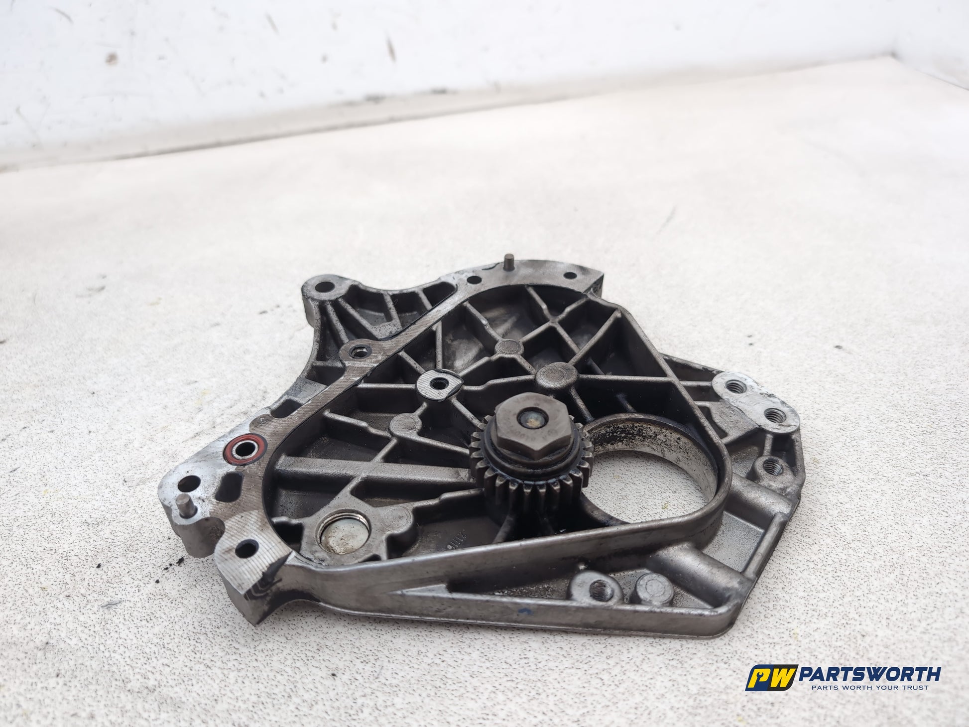 Mercedes-Benz B200 B-Class W245 2.0l Diesel Engine End Plate Cover A6400102335 - photo 5