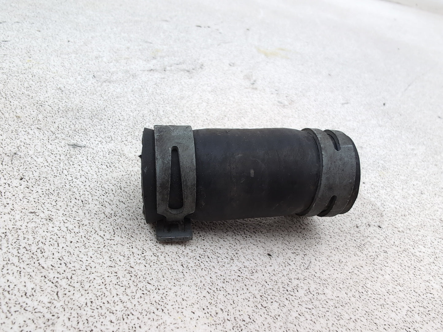 Mercedes-Benz B200 B-Class W245 2.0l Diesel Coolant Hose Pipe A6402031382 - photo 5