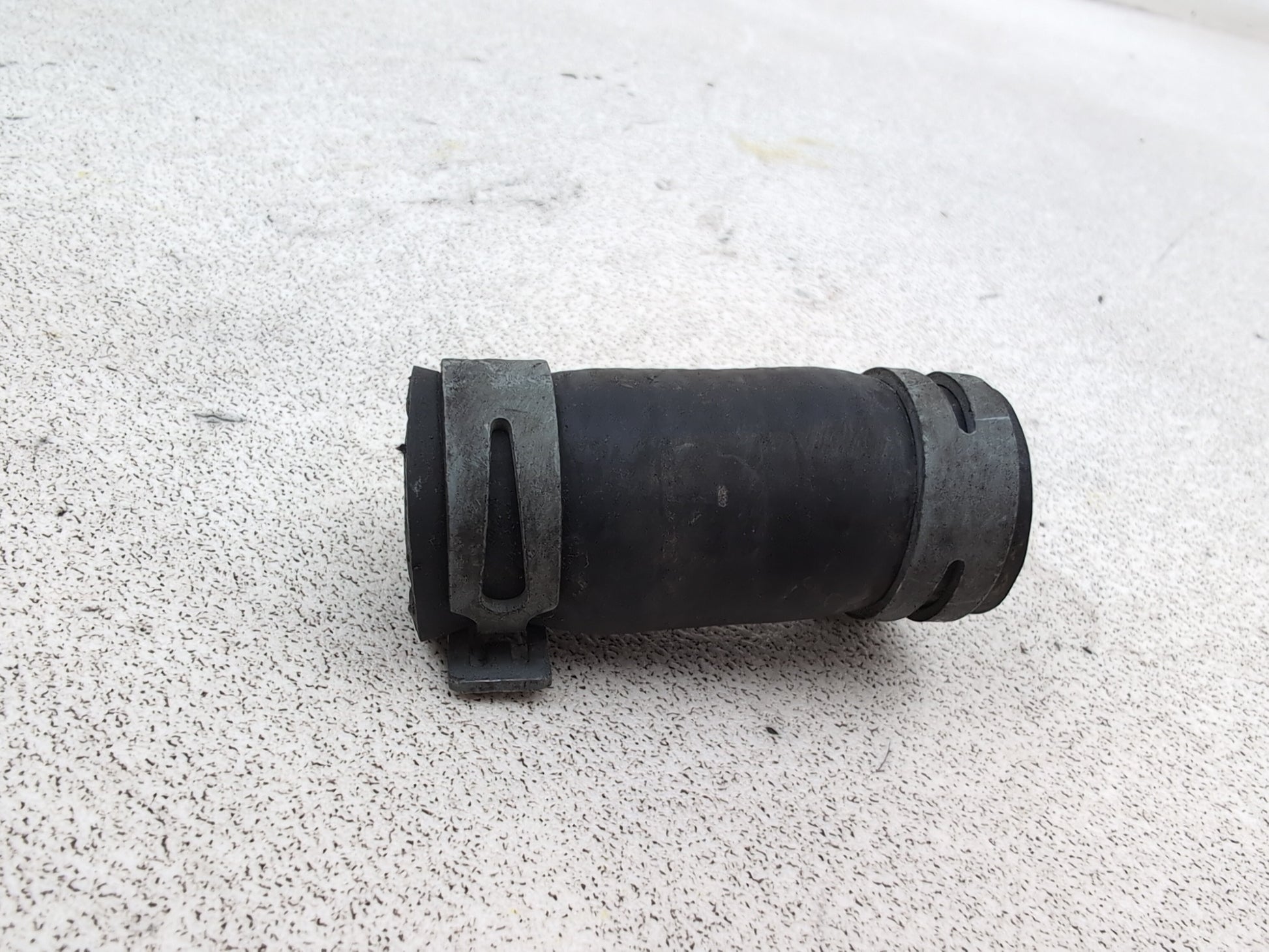Mercedes-Benz B200 B-Class W245 2.0l Diesel Coolant Hose Pipe A6402031382 - photo 5