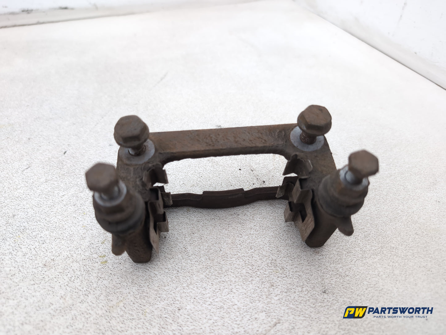 Mercedes-Benz B200 B-Class W245 Brake Rear Caliper Support Rh Driver Side - photo 5