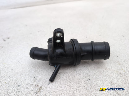 Mercedes-Benz B200 B-Class W245 2.0l Diesel Thermostat Housing A6402000515 - photo 5