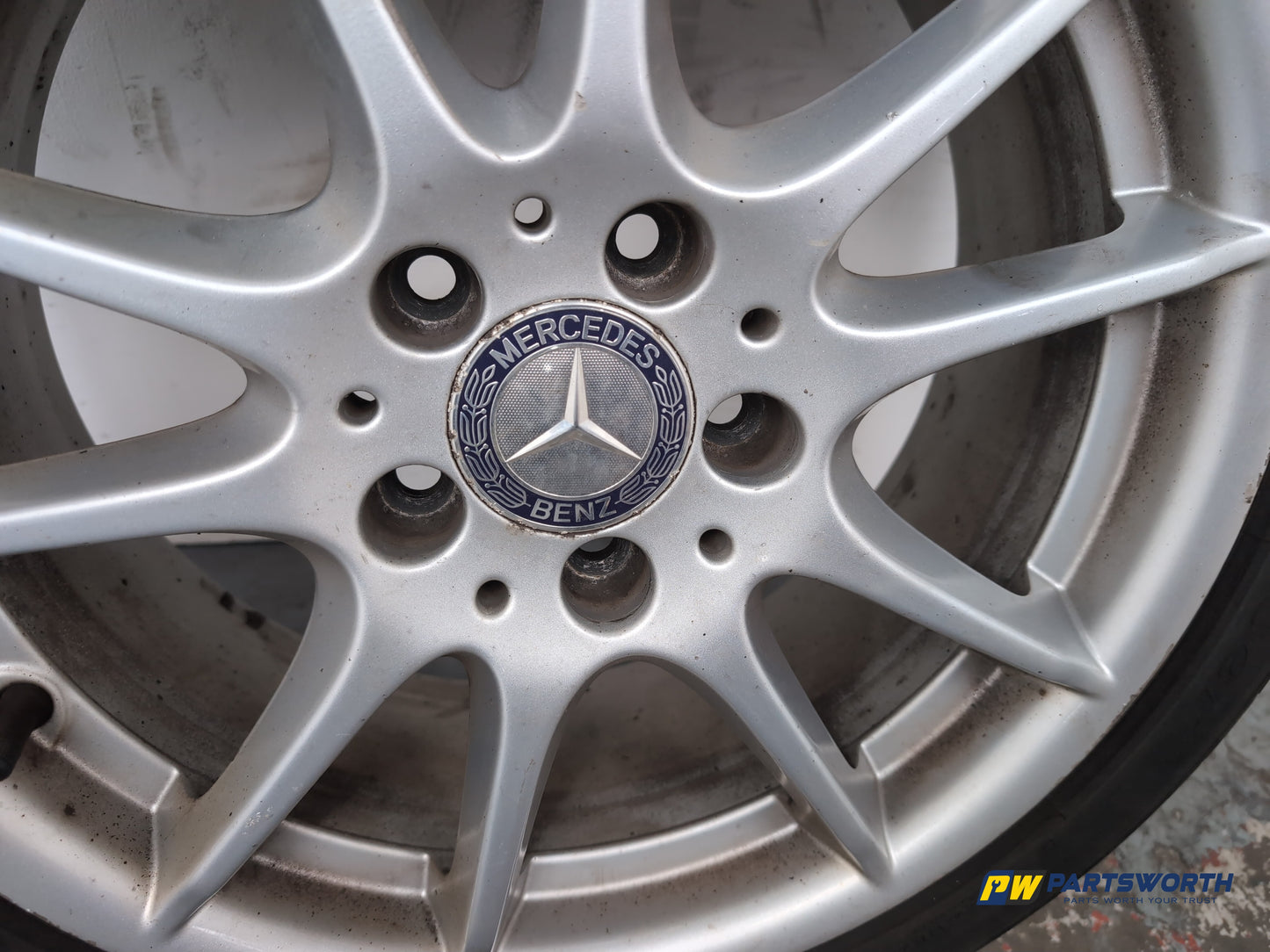Mercedes-Benz B200 B-Class W245 Wheel With Tyre 215/45 R17 A1694012602 - photo 5