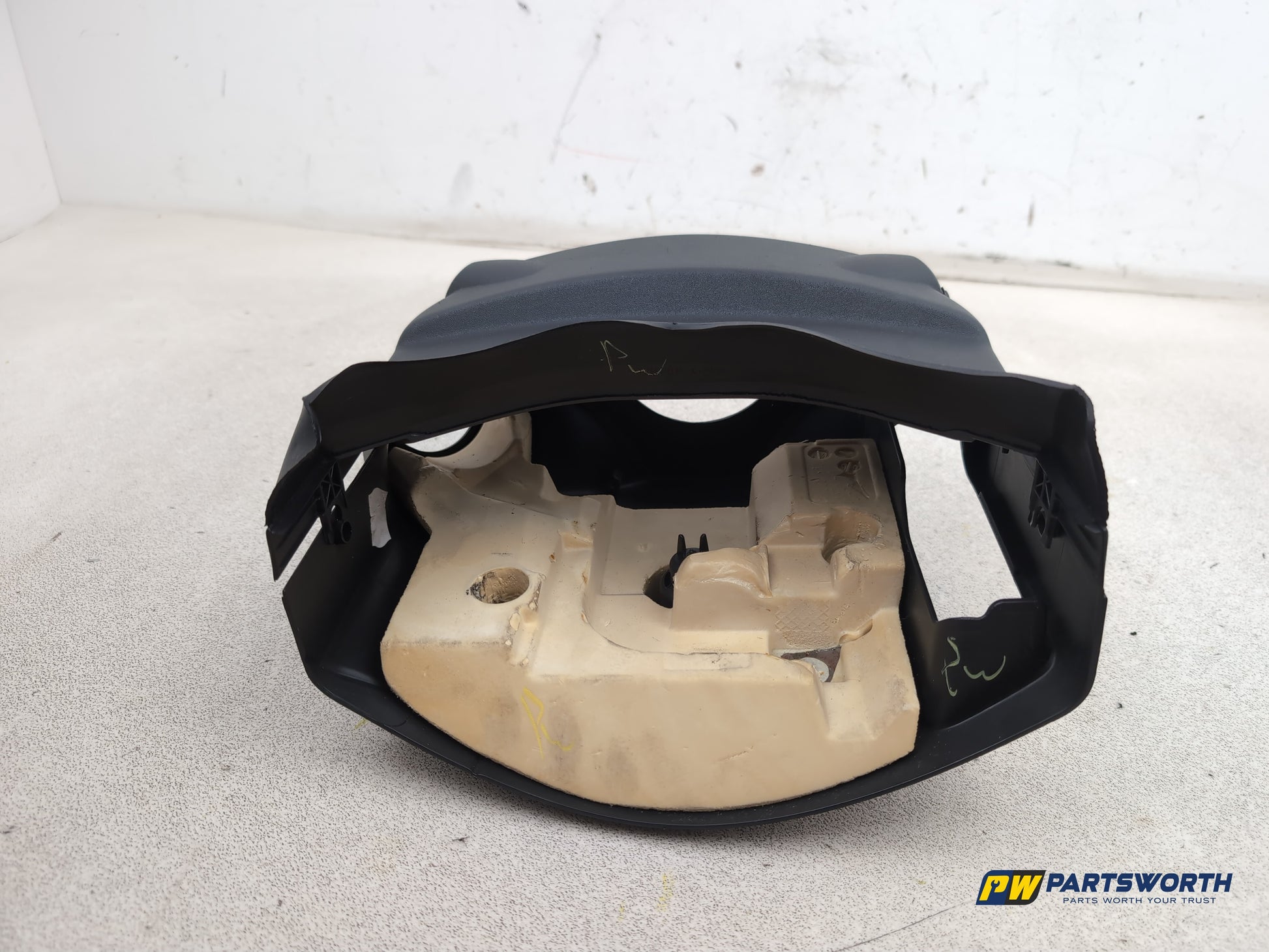 Vauxhall Corsa Se Steering Column Shroud Upper And Lower 13205061 2006-2014 - photo 5