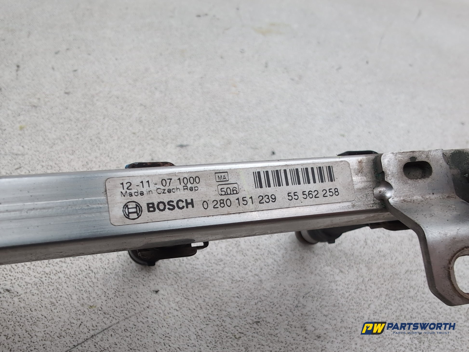 Vauxhall Corsa Se 1.2l Petrol Fuel Rail With Injectors 55562258 2006-2014 - photo 5