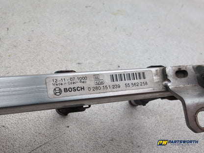 Vauxhall Corsa Se 1.2l Petrol Fuel Rail With Injectors 55562258 2006-2014 - photo 5