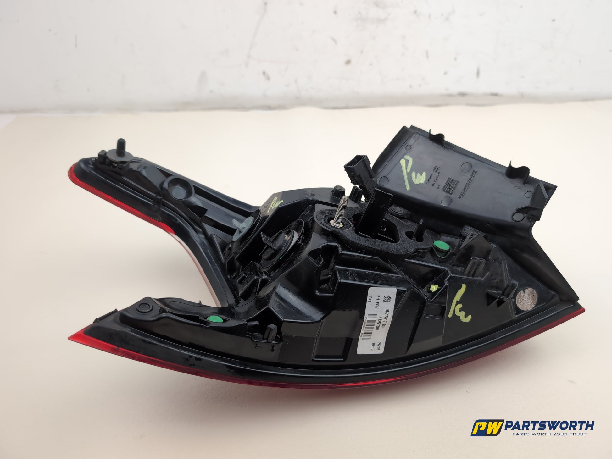 Peugeot 308 Allure Blue Hdi Lamp Assembly Rear Rh Driver Side 9677817580 - photo 5