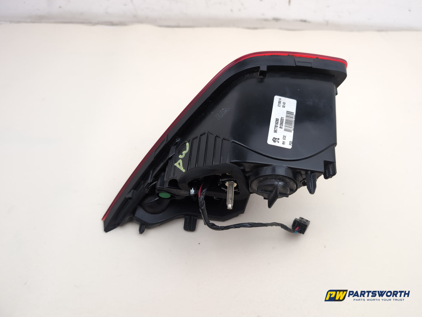 Peugeot 308 Allure Blue Hdi Lamp Assembly Rear Inner Rh Driver Side 9677818280 - photo 5