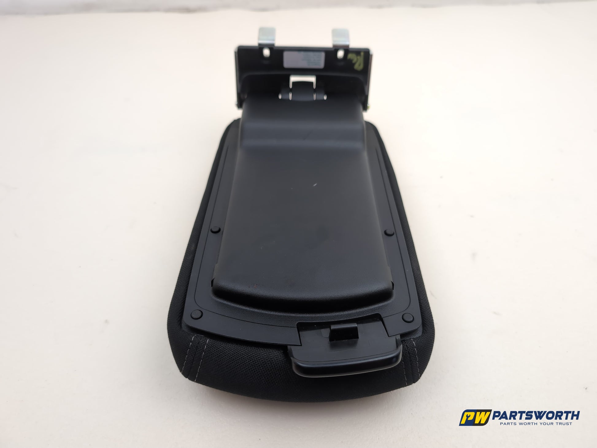Peugeot 308 Allure Blue Hdi Centre Console Armrest 2013-2021 - photo 5
