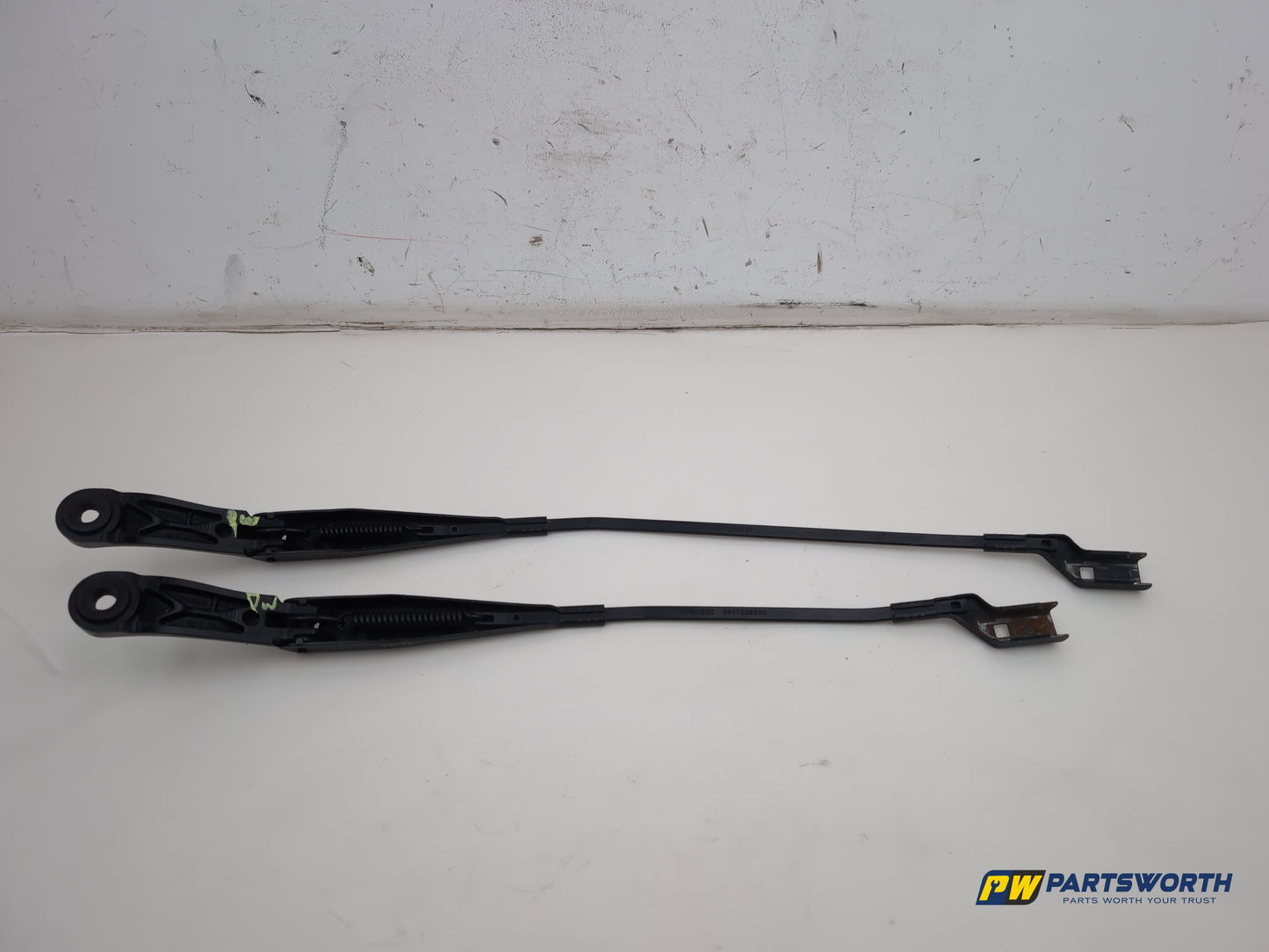 Peugeot 308 Allure Blue Hdi Wiper Arm Front Pair 9677256980 2013-2021 - photo 5