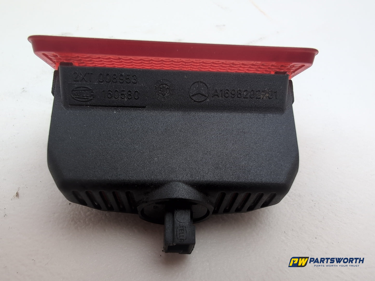 Mercedes-Benz B200 B-Class W245 Boot Lid Tailgate Reflector Light A1698202701 - photo 5