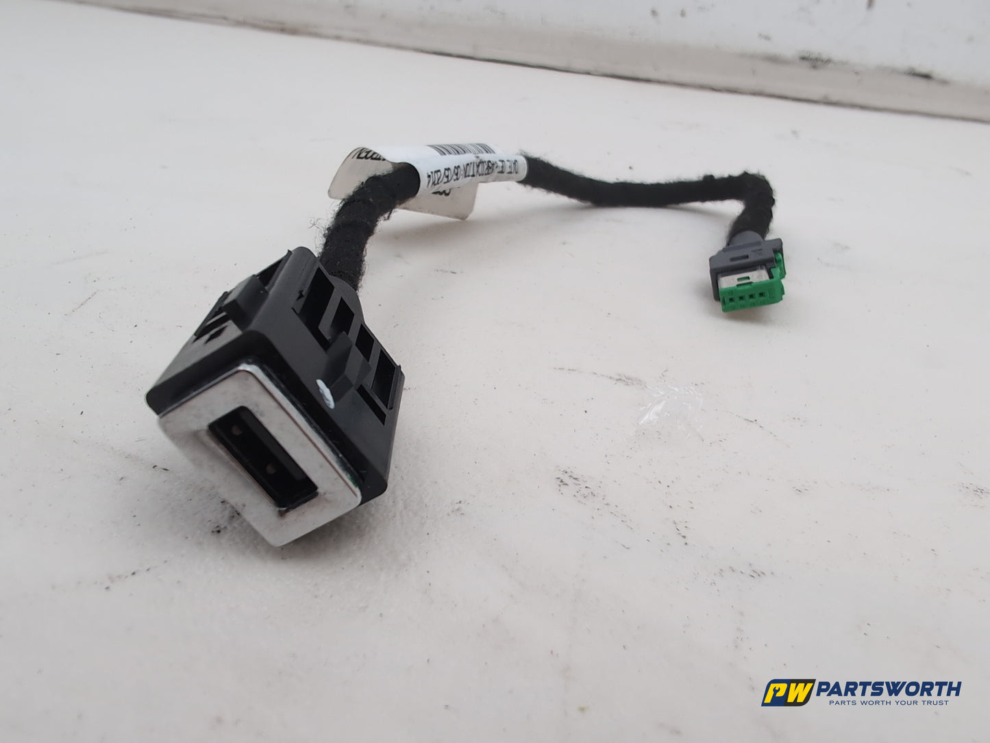 Peugeot 308 Allure Blue Hdi Usb Socket Connector 9806048080 2013-2021 - photo 5