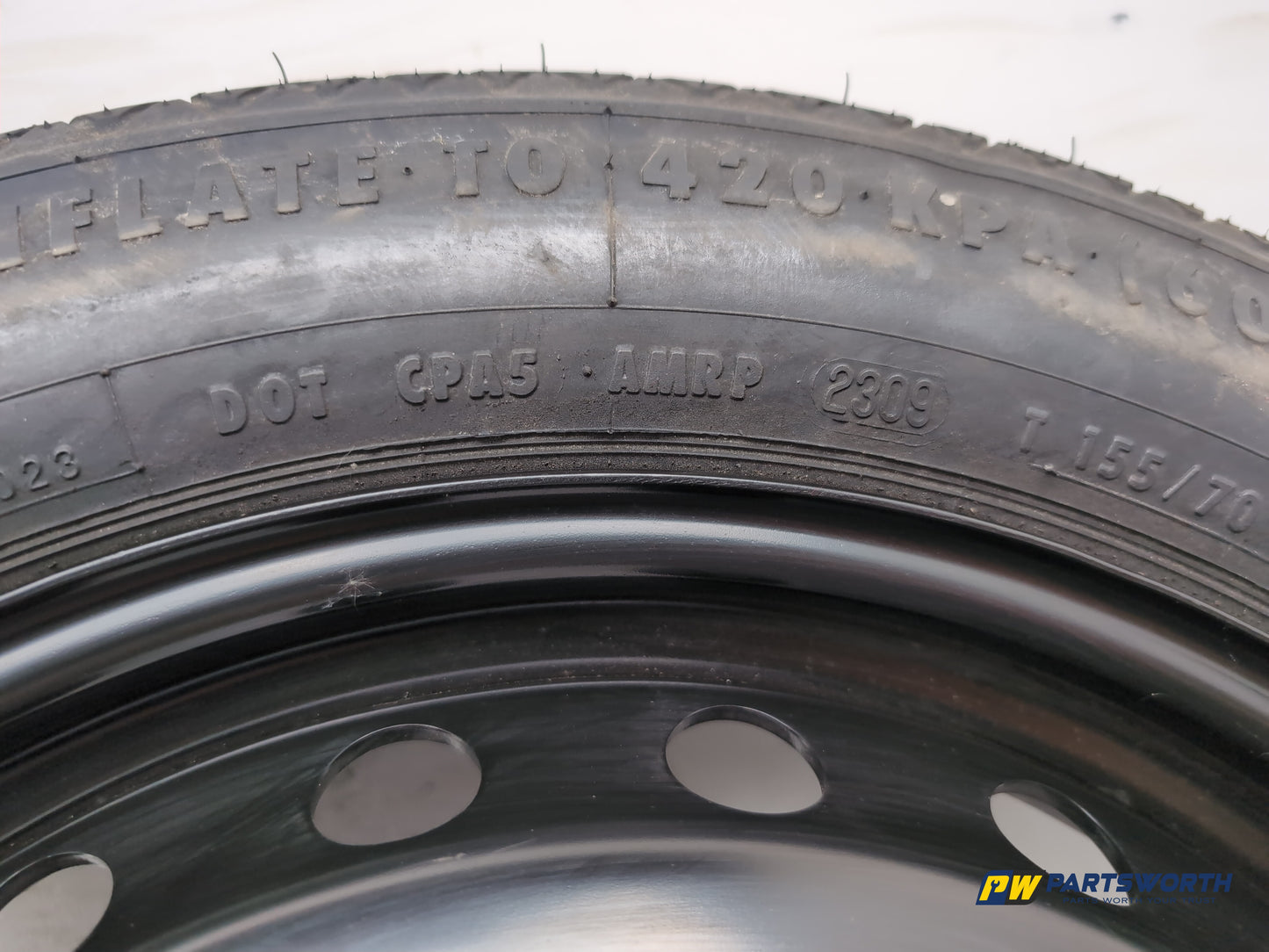 Mercedes-Benz E220 E-Class W212 Space Saver Wheel And Tool Kit 155/70 R17 - photo 5