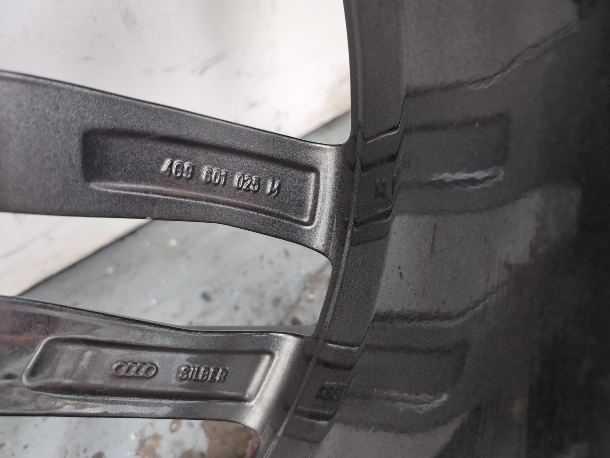 Wheel Road Alloy 11
