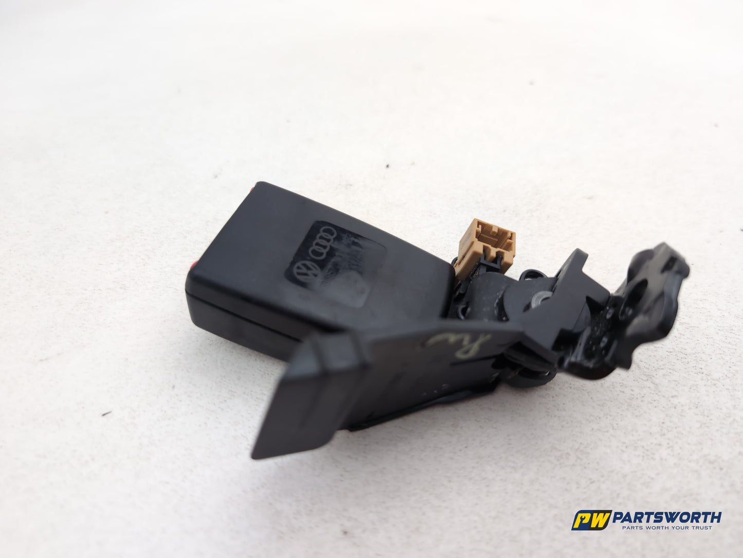 Seat Belt Rear LH 5