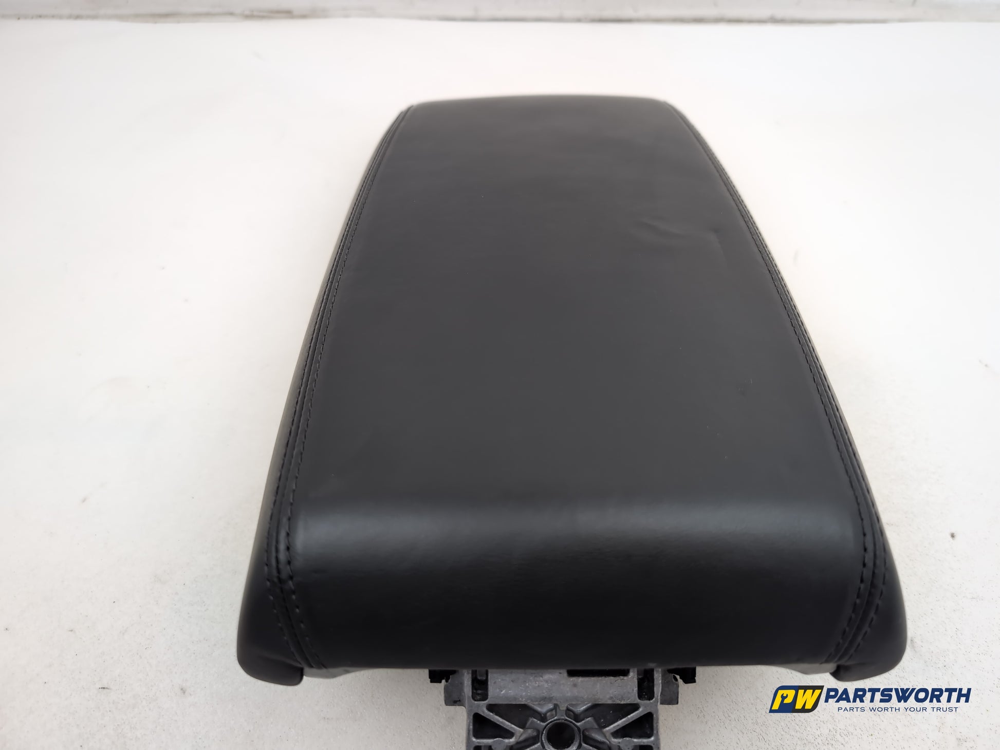 Centre Console Armrest 5