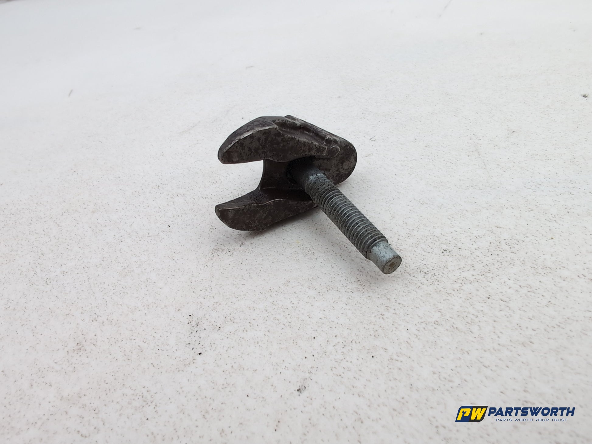 Peugeot 308 Allure Blue Hdi Diesel Fuel Injector Holder Clamp 2013-2021 - photo 5