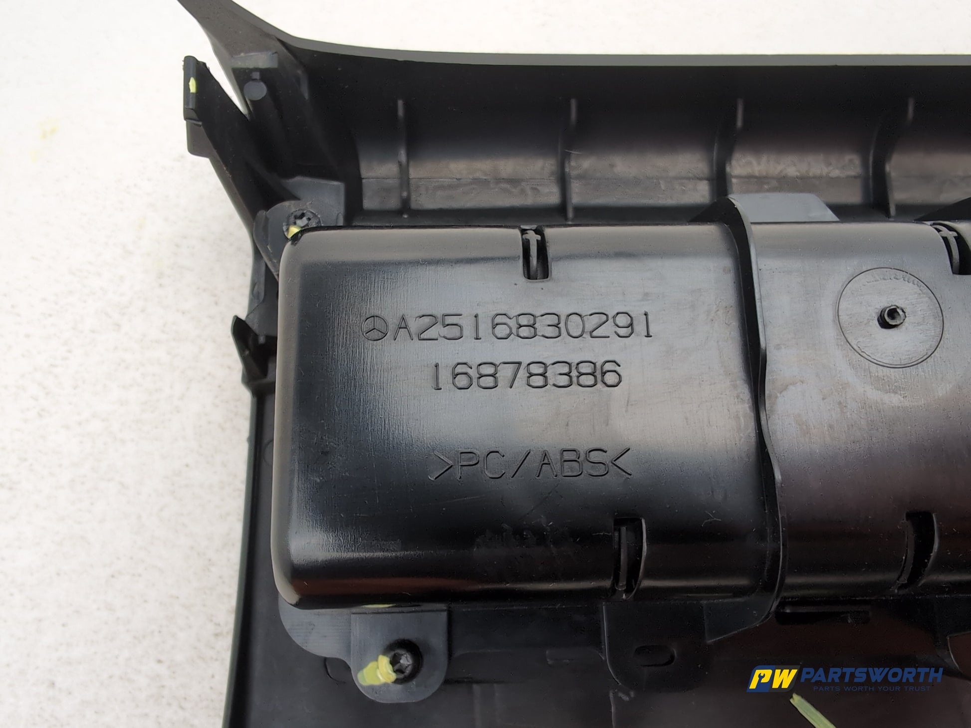 Centre Console Storage Tray 5
