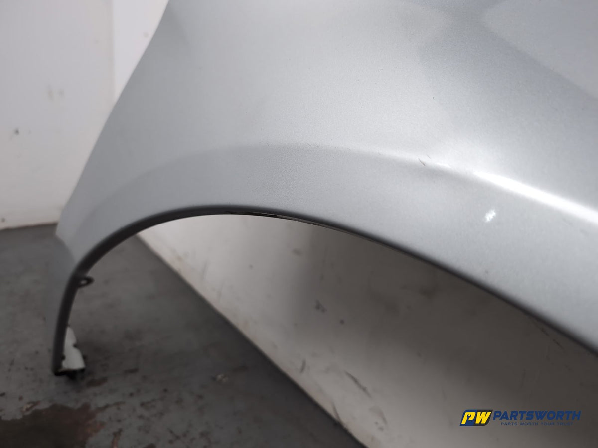 Wing Front RH 5