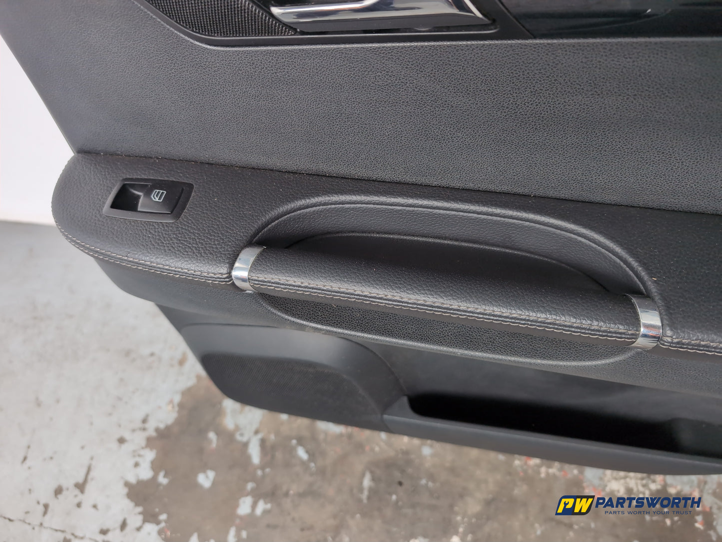 Door Rear RH 11