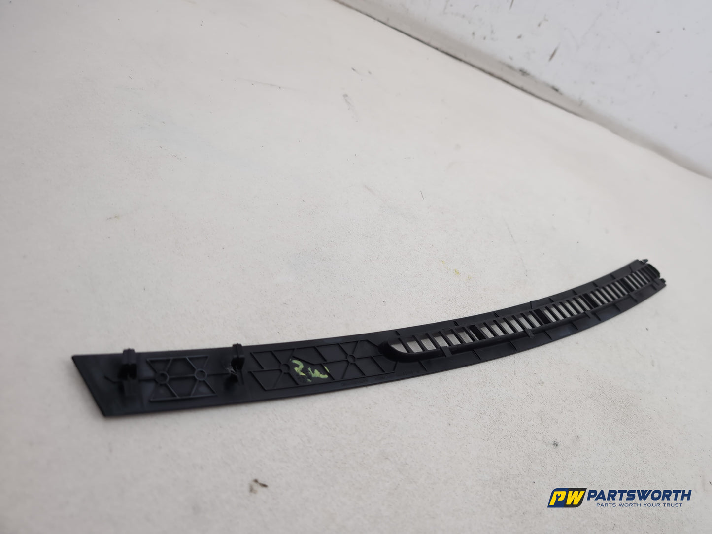Mercedes R320r-Class W251 Left Dashboard Ven Grille A2518310060 2006-2013 - photo 5