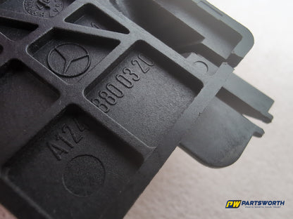 Mercedes R320 R-Class W251 Bonnet Release Handle A1248800320 2006-2013 - photo 5