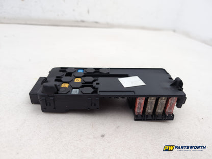 Mercedes R320 R-Class W251 Fuse Relay Box Battery Terminal Positive A2115452601 - photo 5